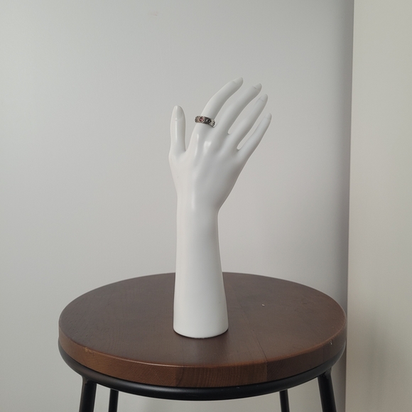 White Hand Display for Rings - Picture 2 of 8